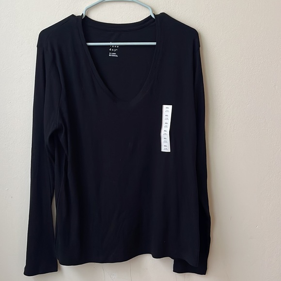 3 Piece Ribbed Scoop Neck T - Shirt - Picture 2 of 8